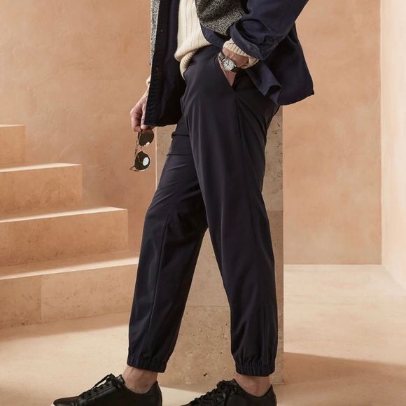 Banana Republic Factory Other - Banana Republic Slim Motion Tech Jogger Navy size M